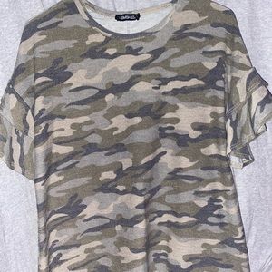 cute camo flowy shirt